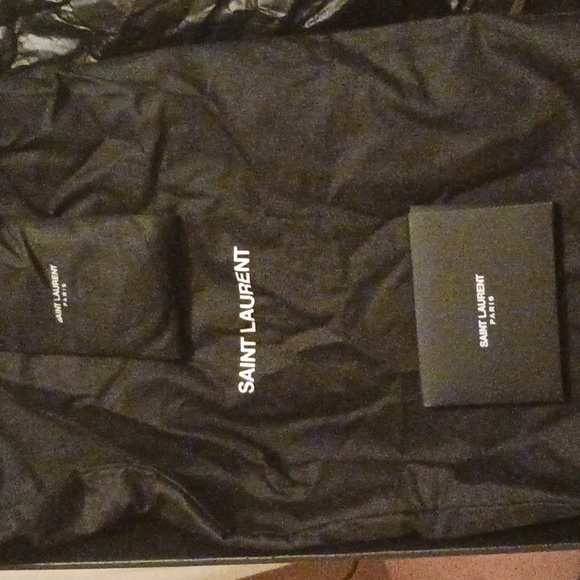 Saint laurent  size 11 or 11.5 silver with stars I put them on 3 times very nice - Picture 2 of 4